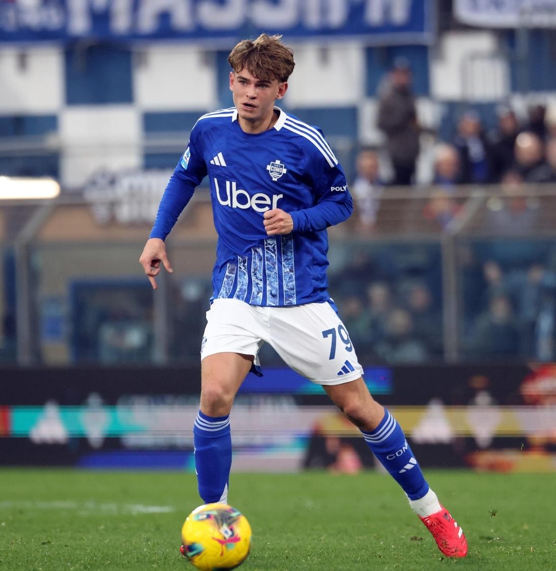 纷在赛场上 纷在赛场上