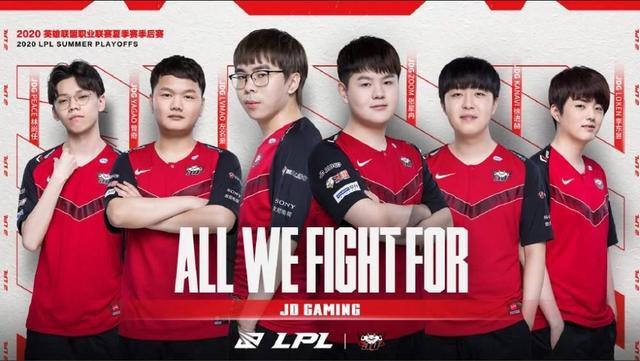 霍华德宣布回归NBA，600万加盟勇士，科尔已打算对他体检